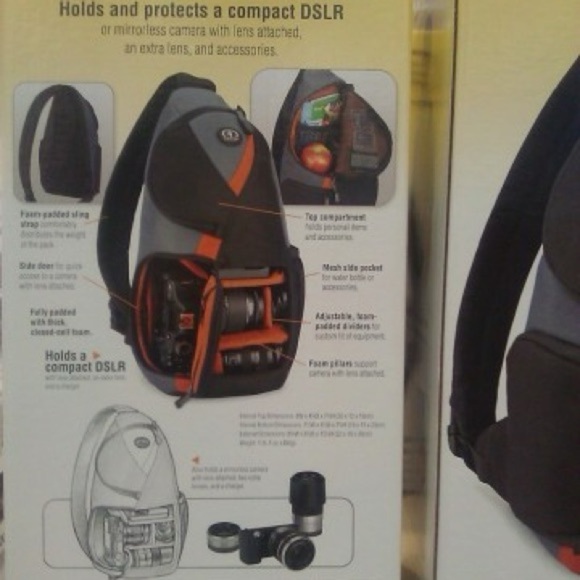 Tamrac DSLR Camera Sling Backpack - Picture 2 of 11